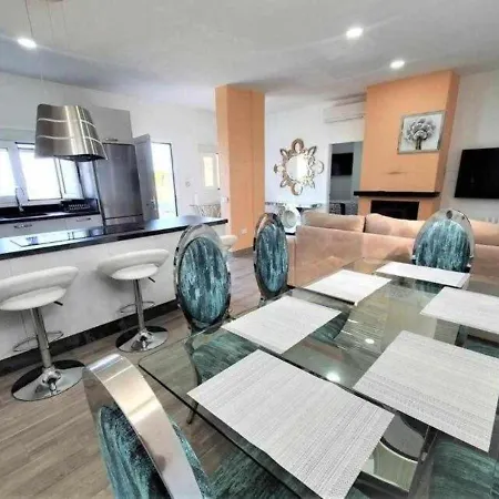 Holiday home Conejo: Canarian Retreat With Private Wellness Amenities