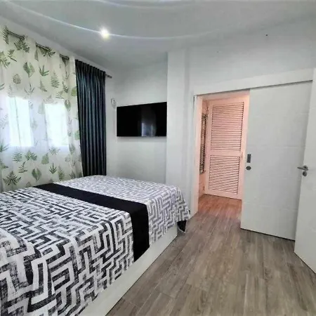 Casa de Férias Typical Canarian House Private Jacuzzi, Sauna, Gym, Conejo Taucho Adeje By Aqua Vista Tenerife Costa Adeje (Tenerife)