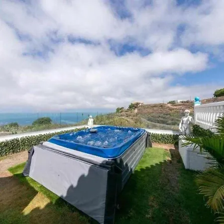 Typical Canarian House Private Jacuzzi, Sauna, Gym, Conejo Taucho Adeje By Aqua Vista Tenerife * Costa Adeje (Tenerife)